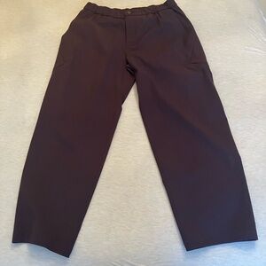 Lululemon crop pants